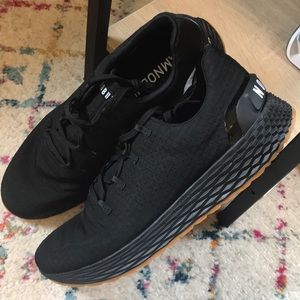 Nobull Black Gum Ripstop Runner